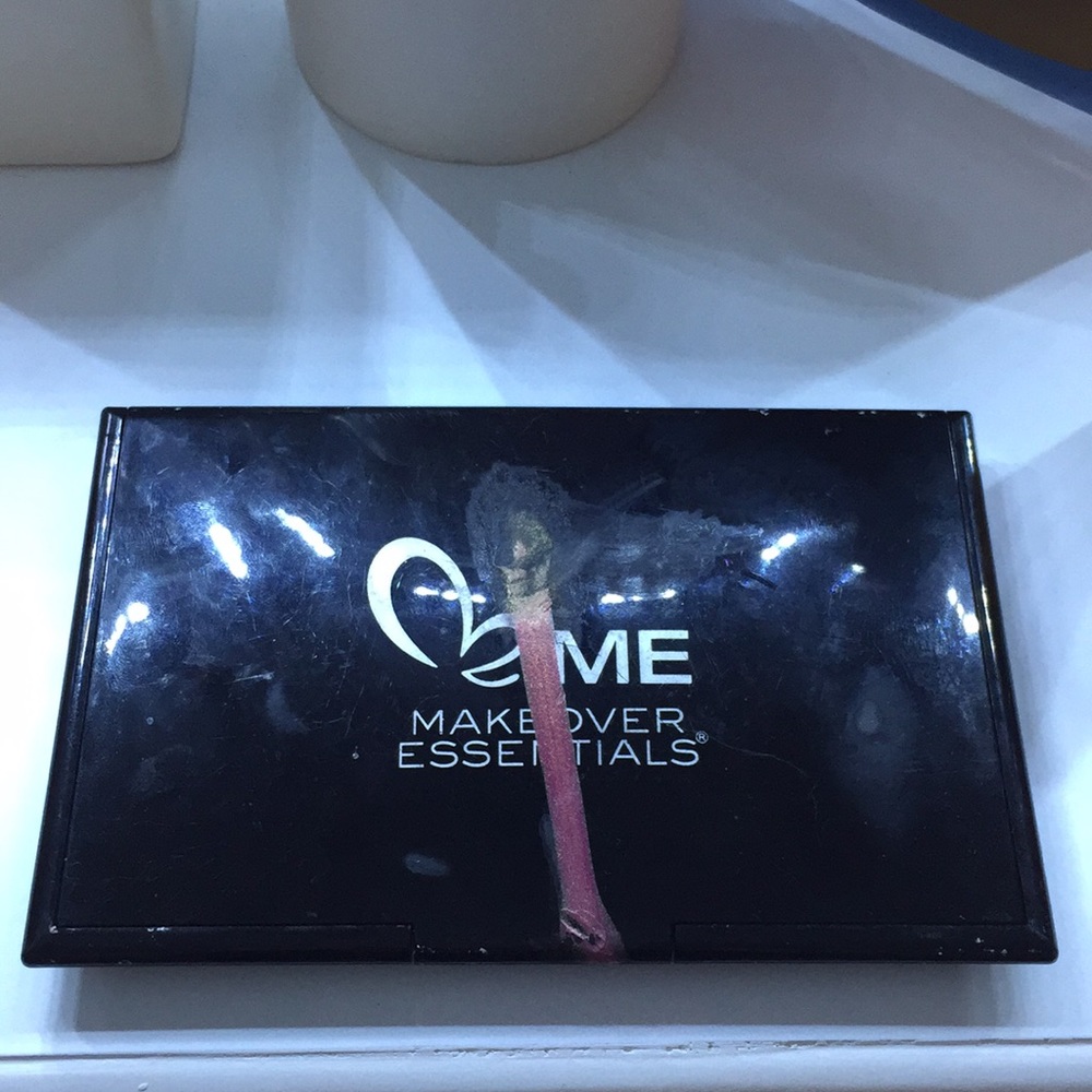 Eyeshadow Palette